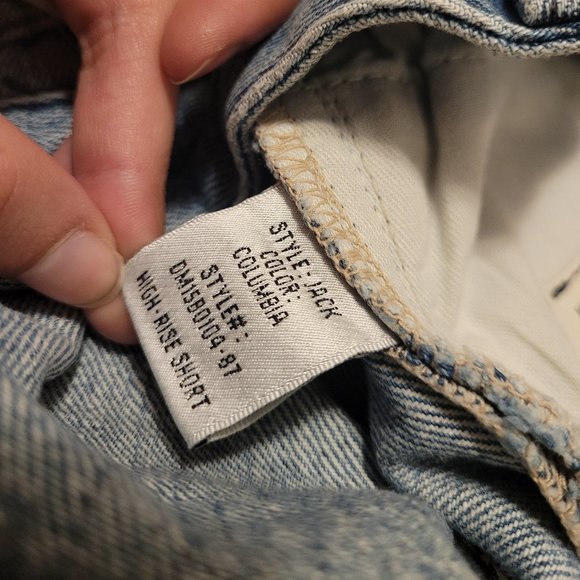 Lovers + Friends JACK HIGH-RISE SHORT IN COLUMBIA - Picture 11 of 14